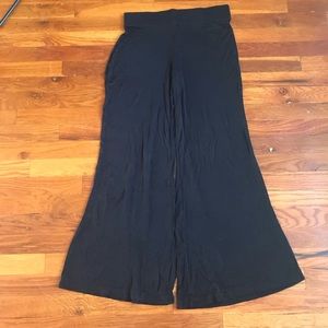 Mossimo black flare palazzo pants size small